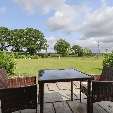 Oak Tree Casa de Férias *